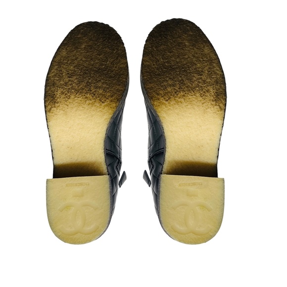 CHANEL BLACK / SILVER COCOMARK TURNLOCK QUILTED CALFSKIN SHORT BOOTS - Picture 7 of 9